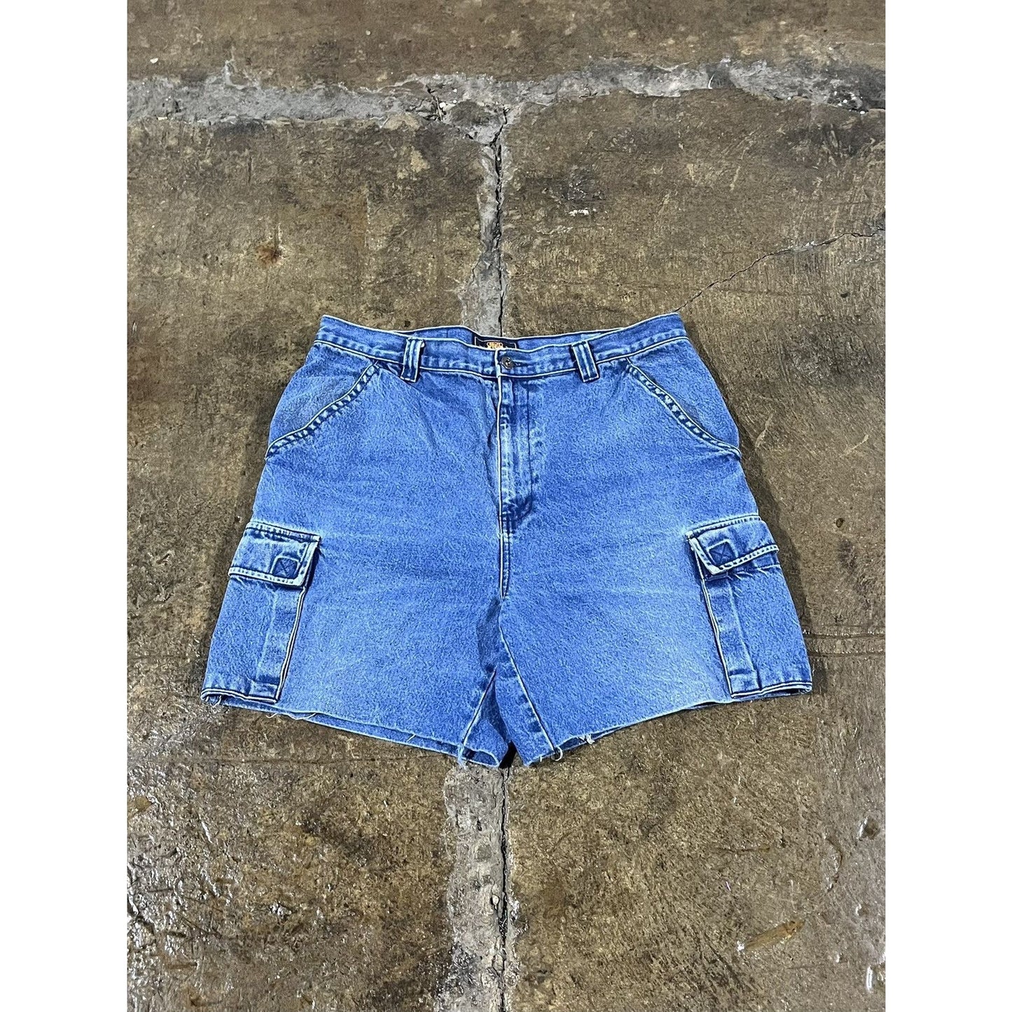 Vintage Y2K Route 66 Carpenter Utility Denim Shorts (34)