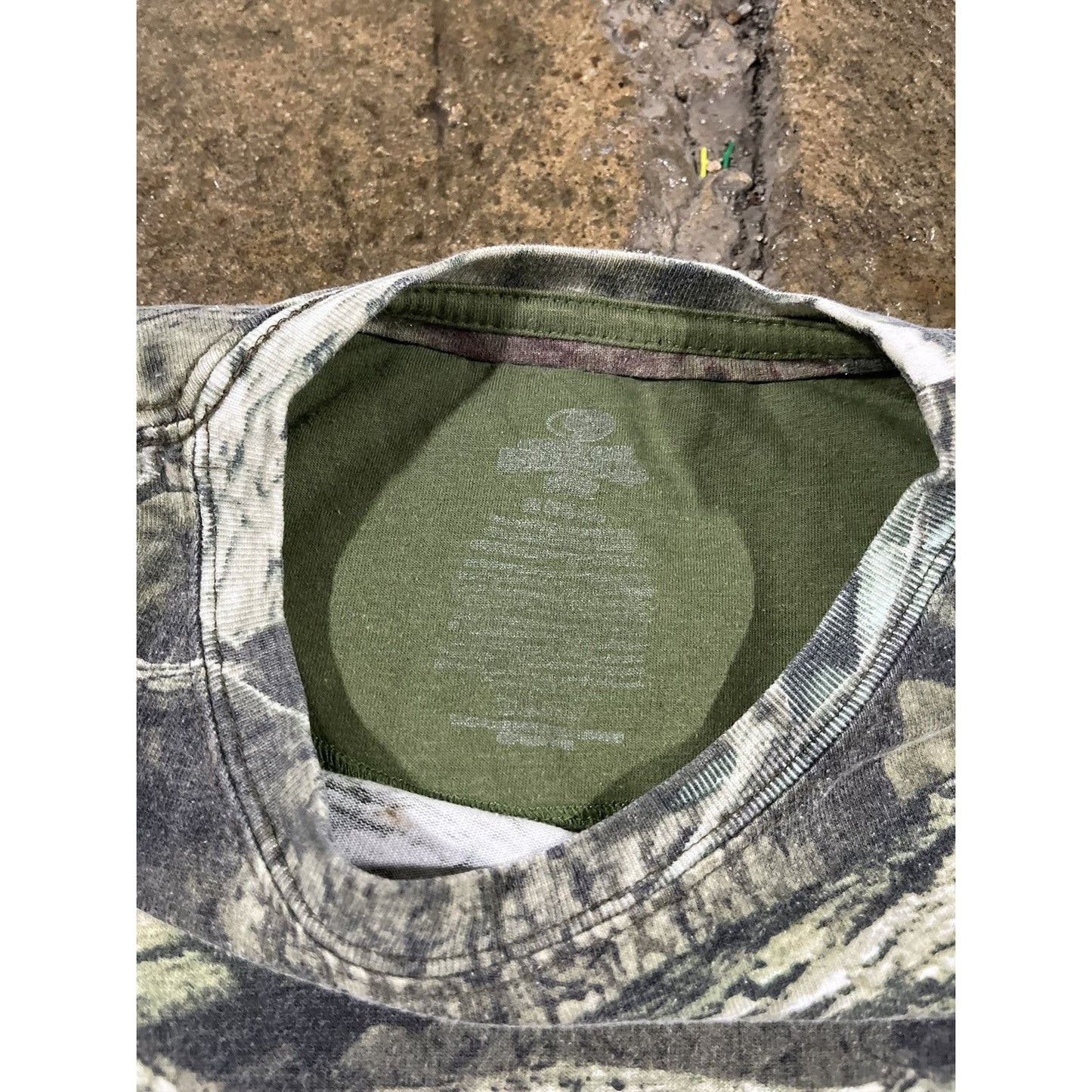 Vintage Y2K Camo Mossy Oak Tee Shirt (M)