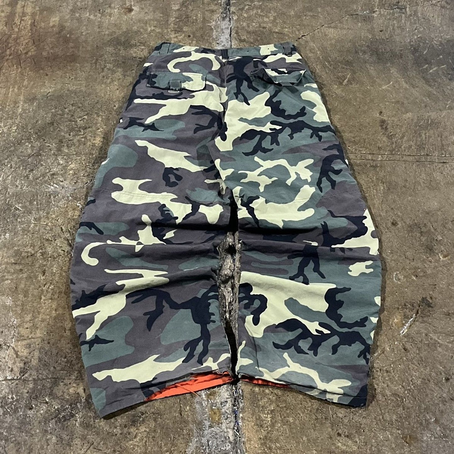 Vintage Y2K MacGear Camo Reversible Baggy Rave Pants (30)