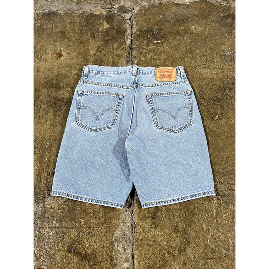 Vintage Y2K Levi's 505 Faded Essential Denim Shorts (31)