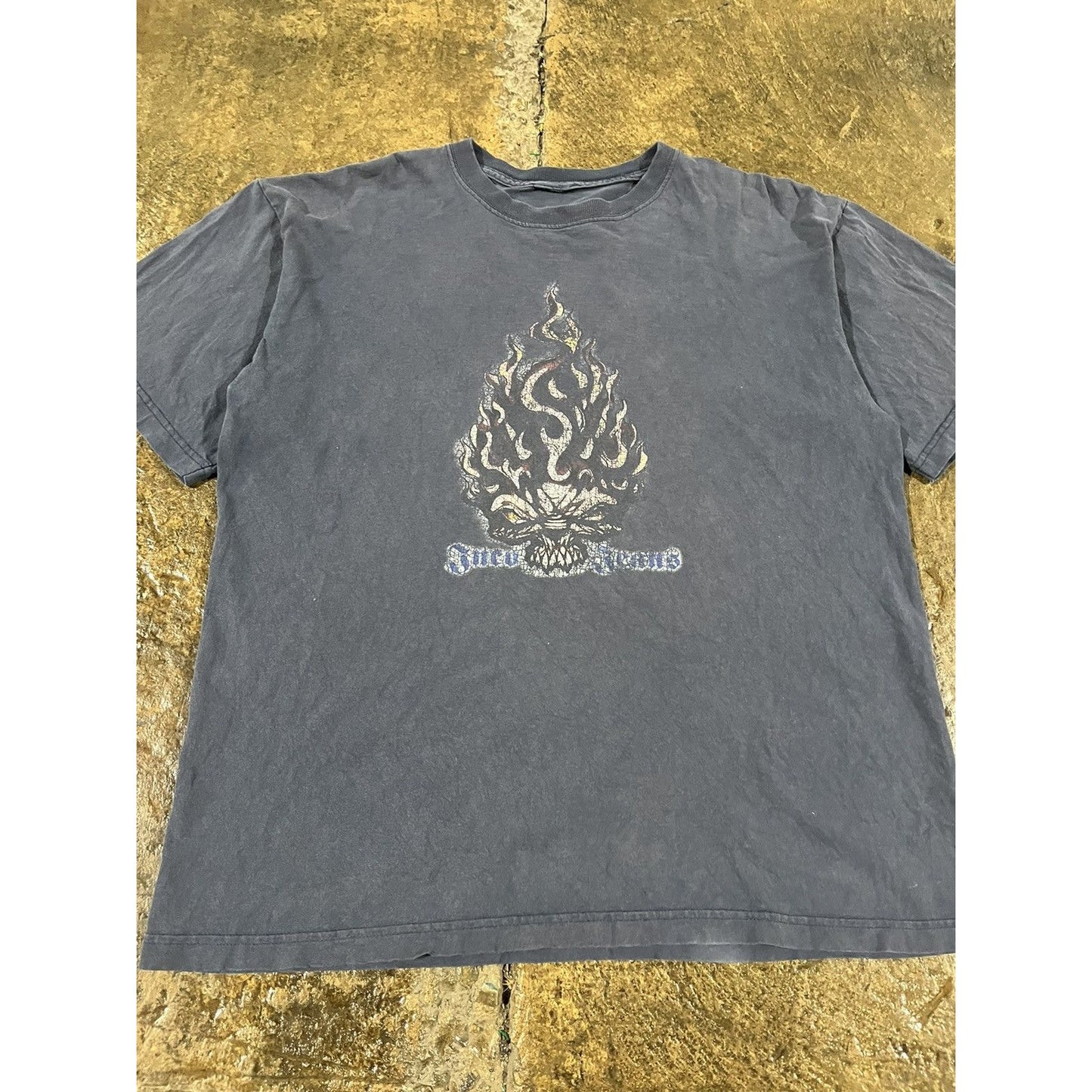 Vintage 90s Y2K Faded JNCO Jeans Skull Flames Tee Shirt