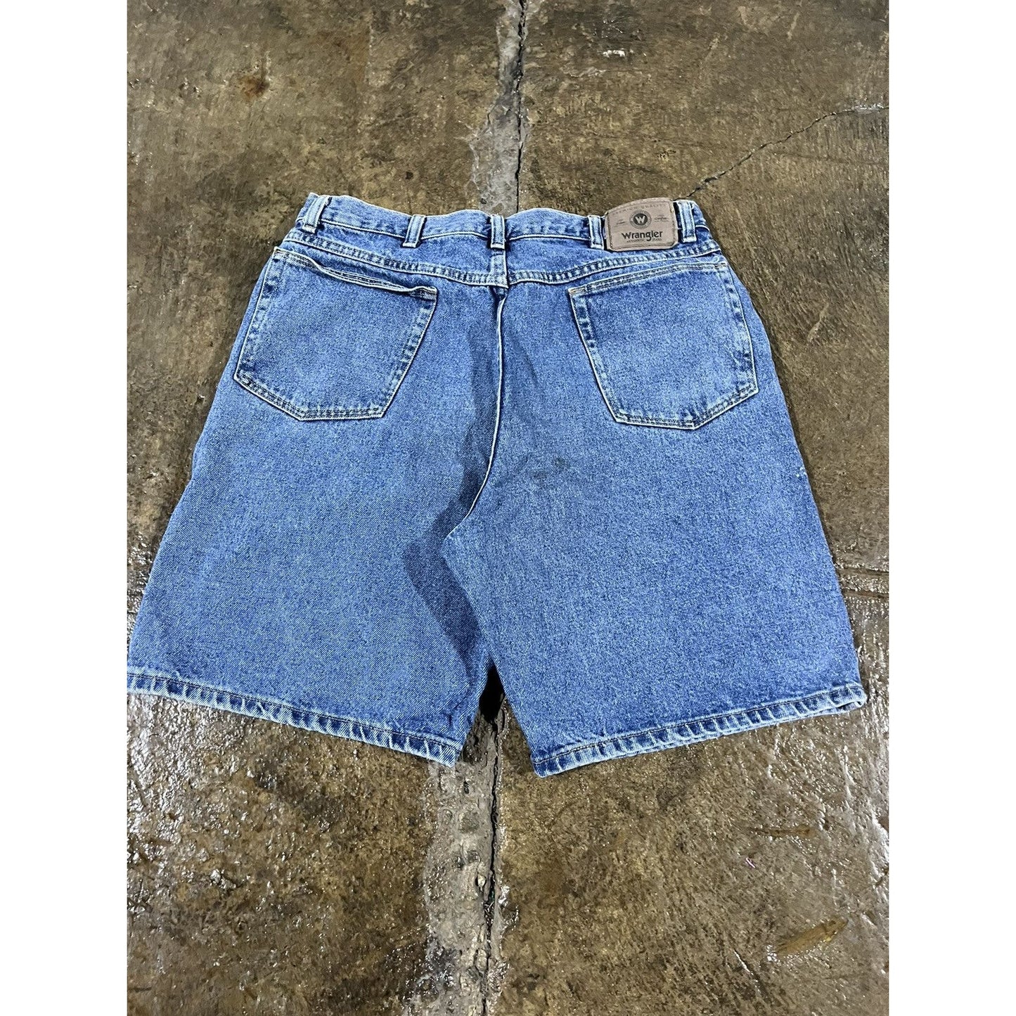 Vintage Y2K Wrangler Essential Utility Denim Shorts Carhartt Style (34)