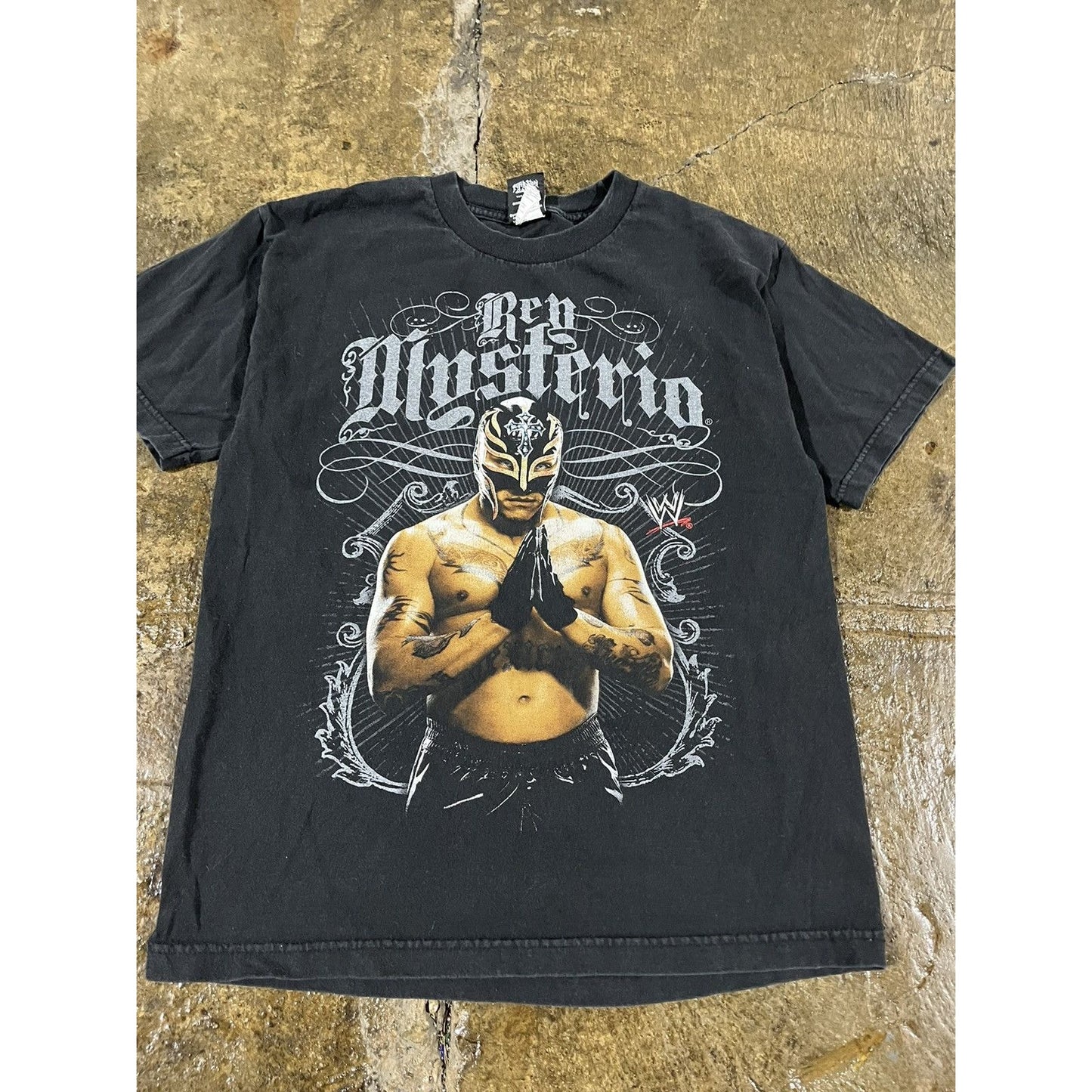 Vintage Rey Mysterio WWE Wrestling Tee Shirt (S)