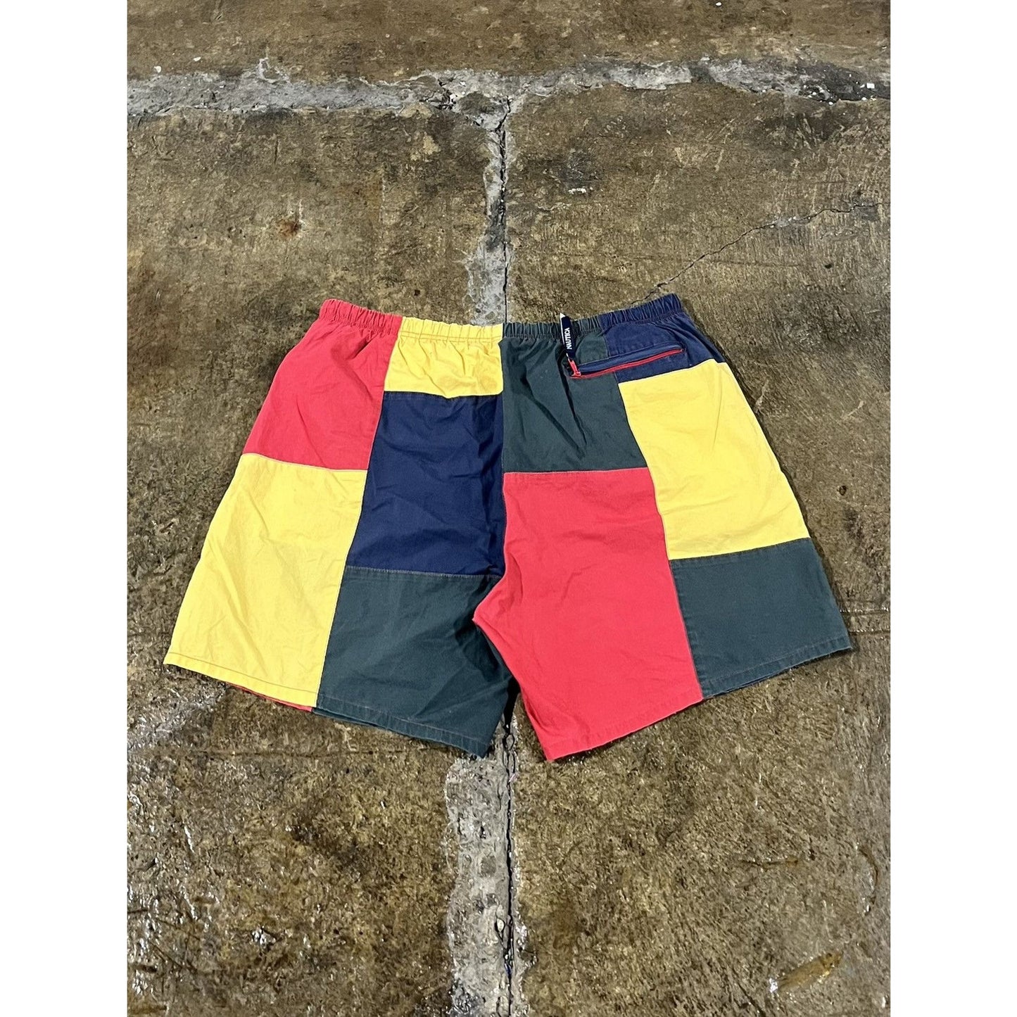 Vintage 90s Nautica Color Block Shorts (XL)