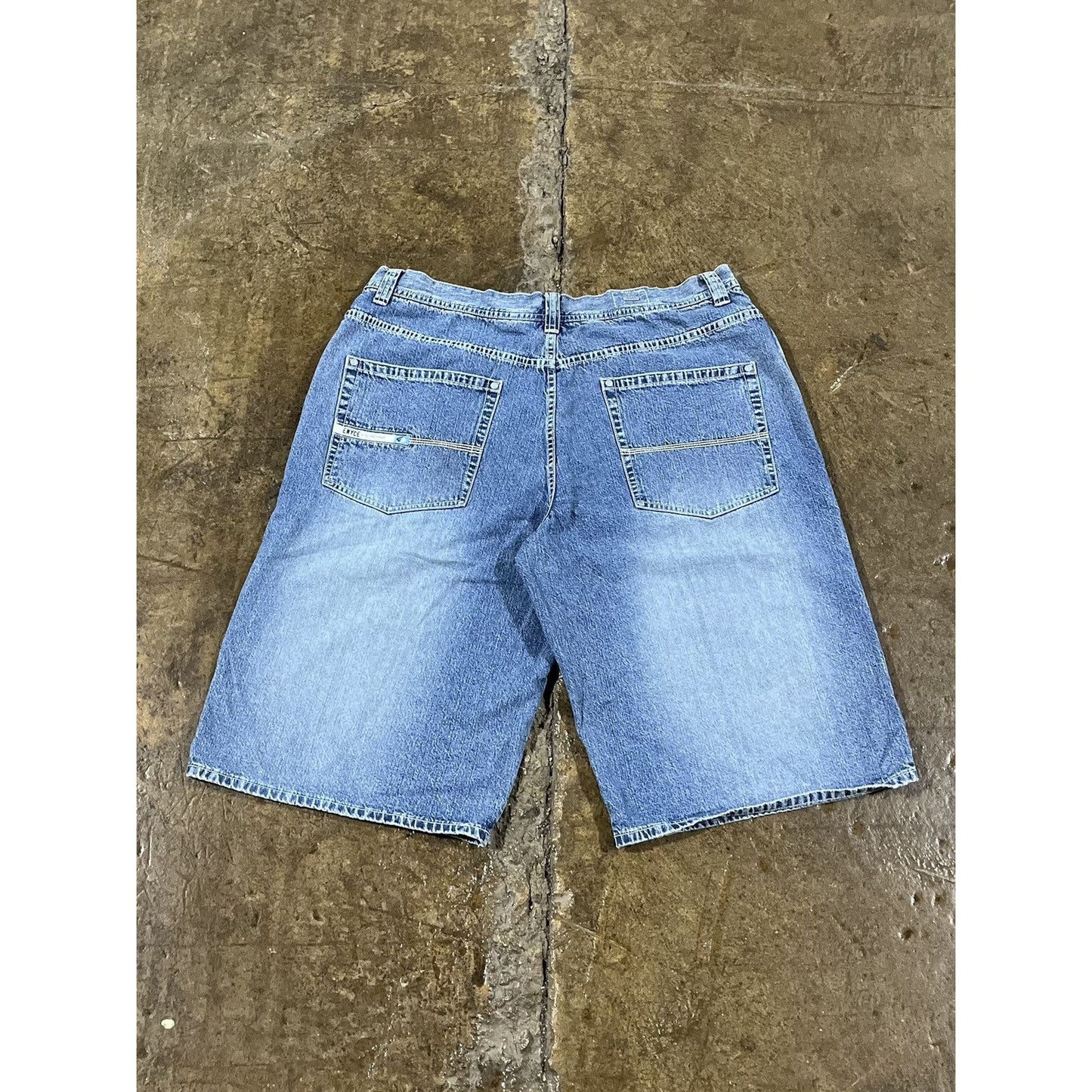 Vintage Y2K Enyce Baggy Denim Shorts JNCO Style (40)