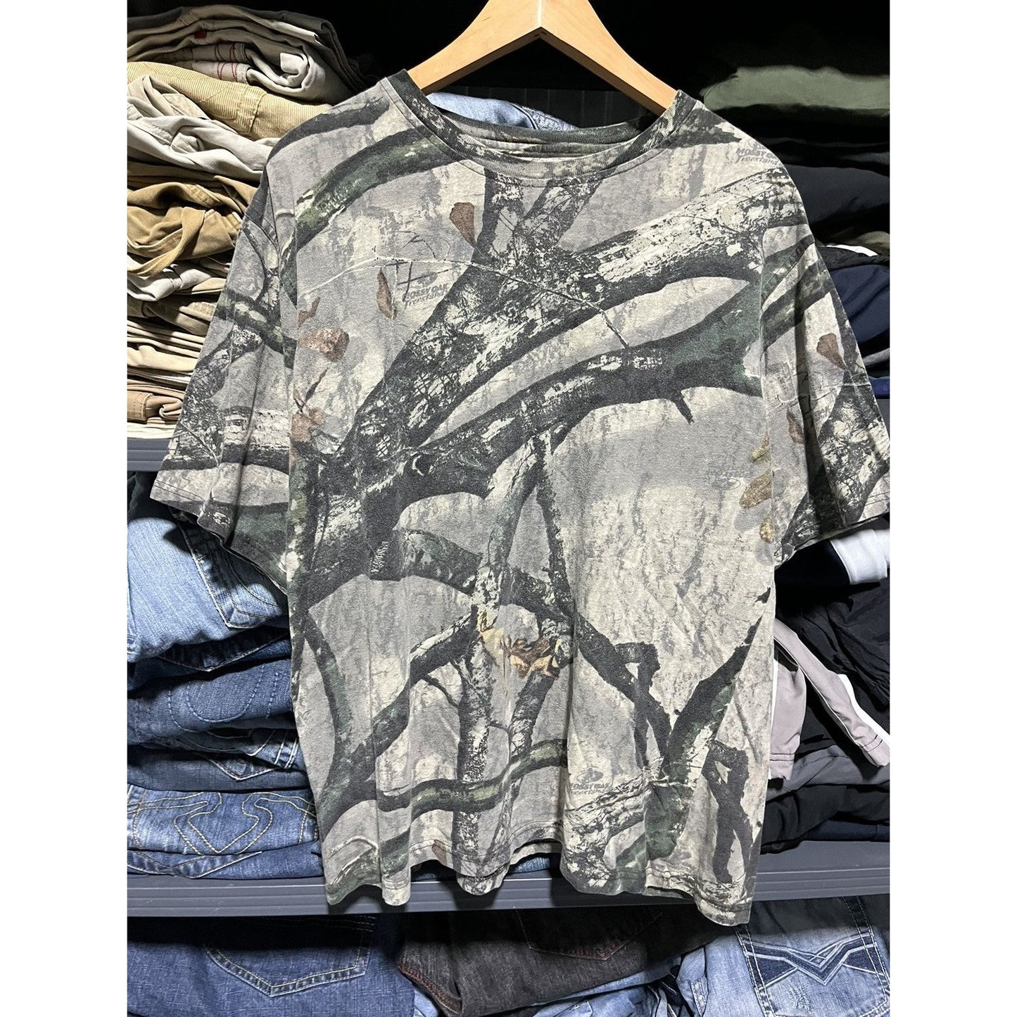 Vintage Y2K Camo Realtree Tee Shirt (XL)