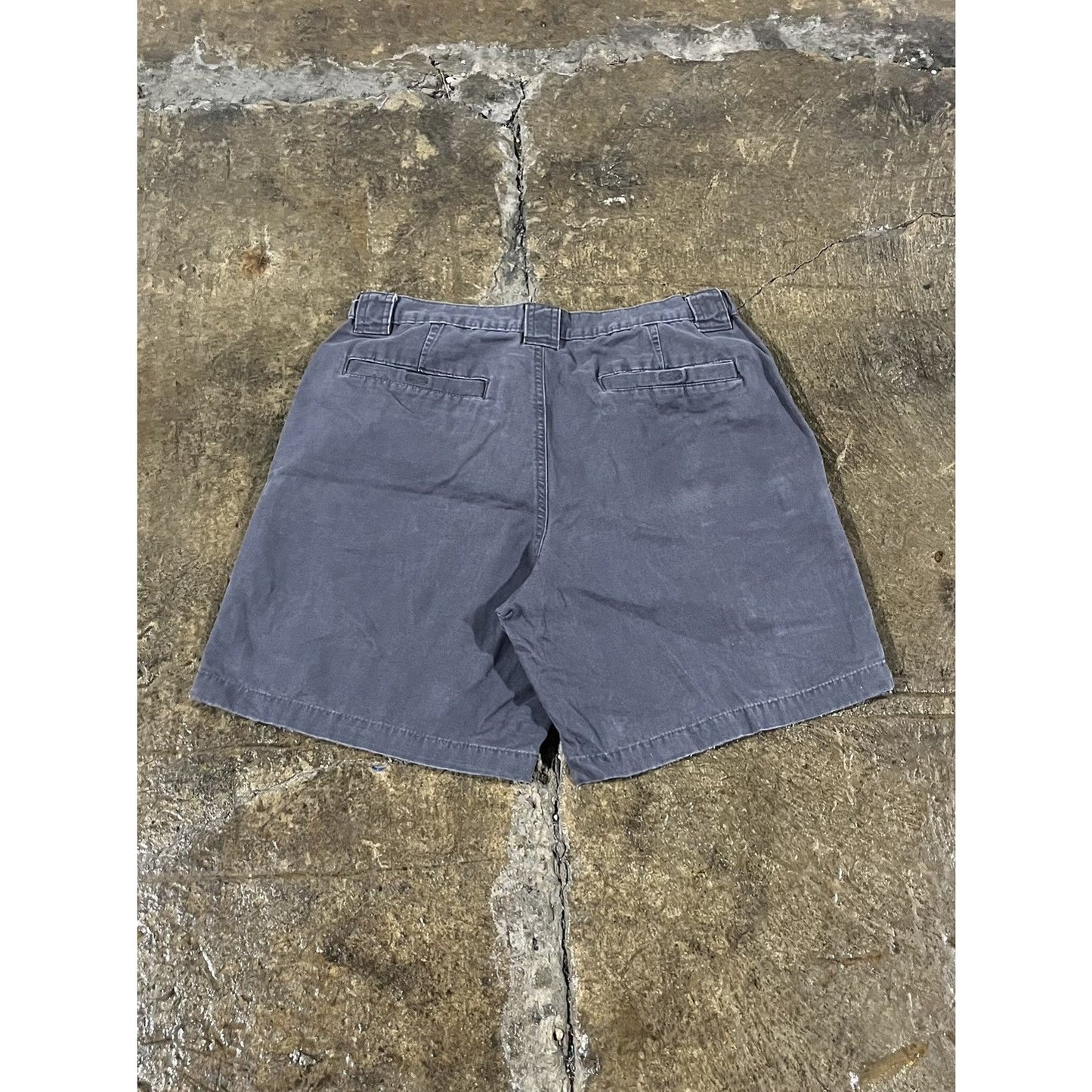 Vintage Y2K Savane Utility Workwear Essential Cargo Shorts (33)