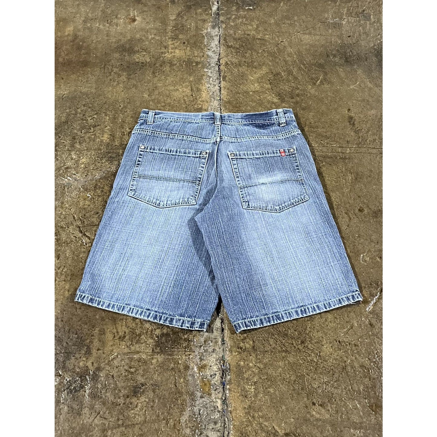 Vintage Y2K Faded Southpole Baggy Denim Shorts (36)