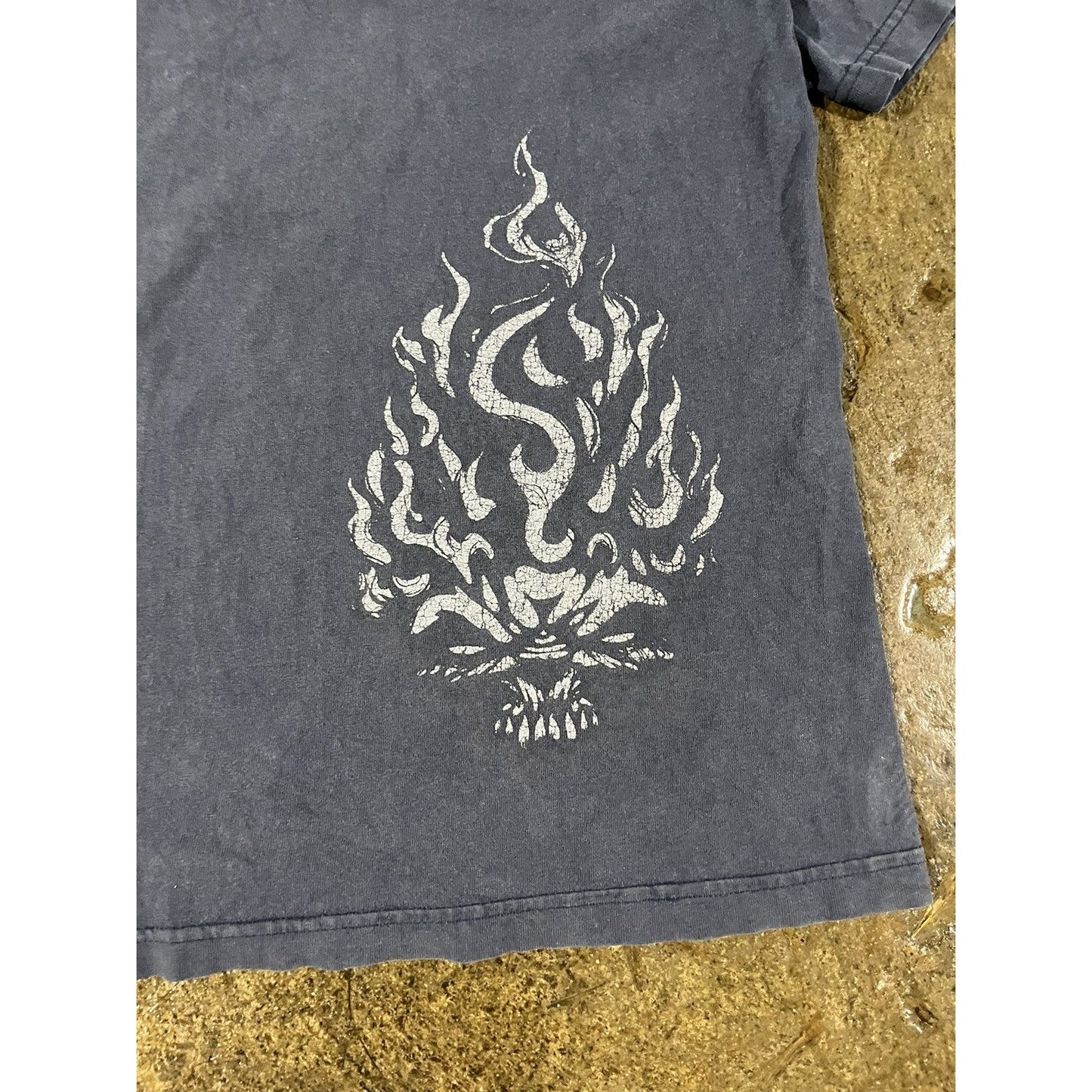 Vintage 90s Y2K Faded JNCO Jeans Skull Flames Tee Shirt