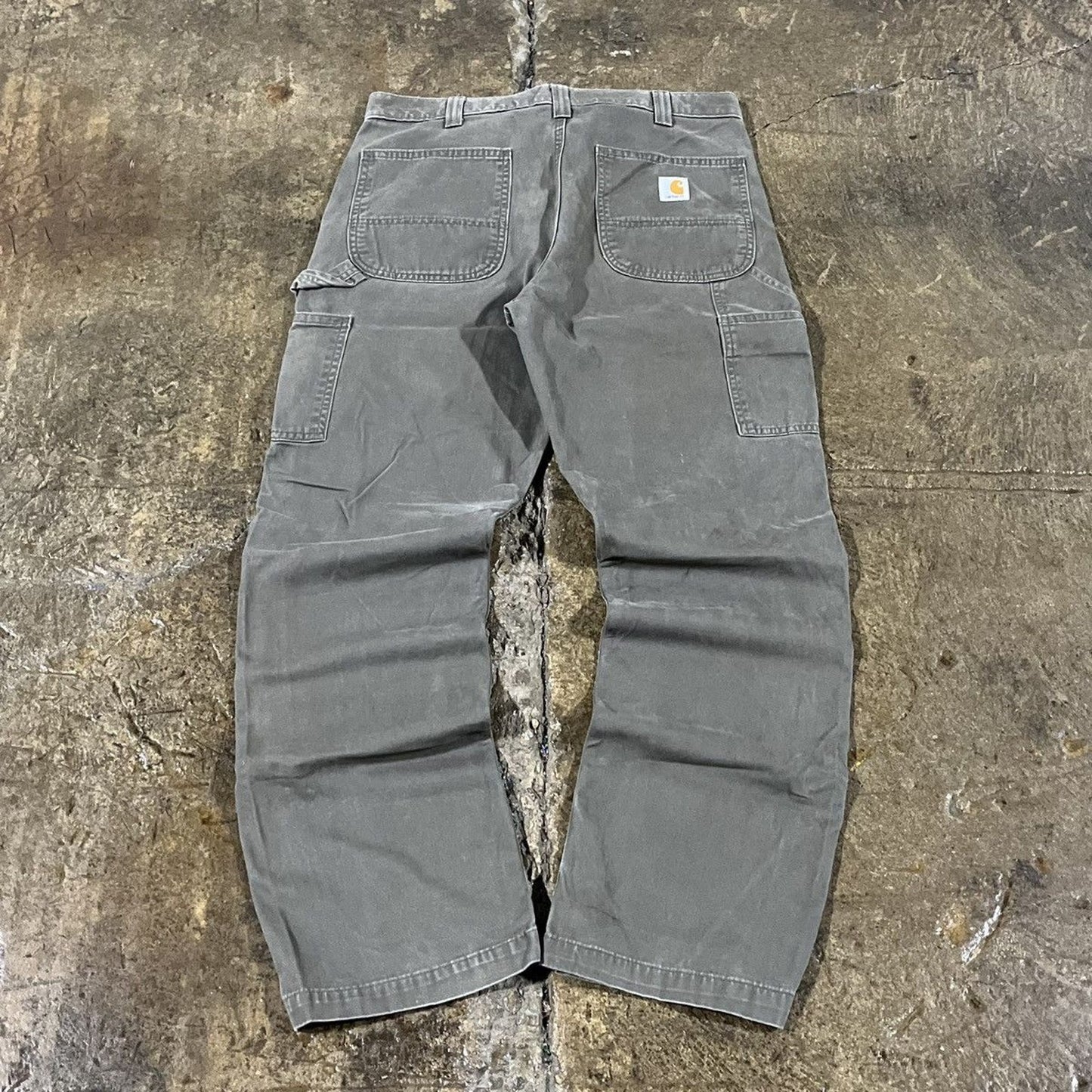 Vintage Y2K Carhartt Carpenter Workwear Pants (34)