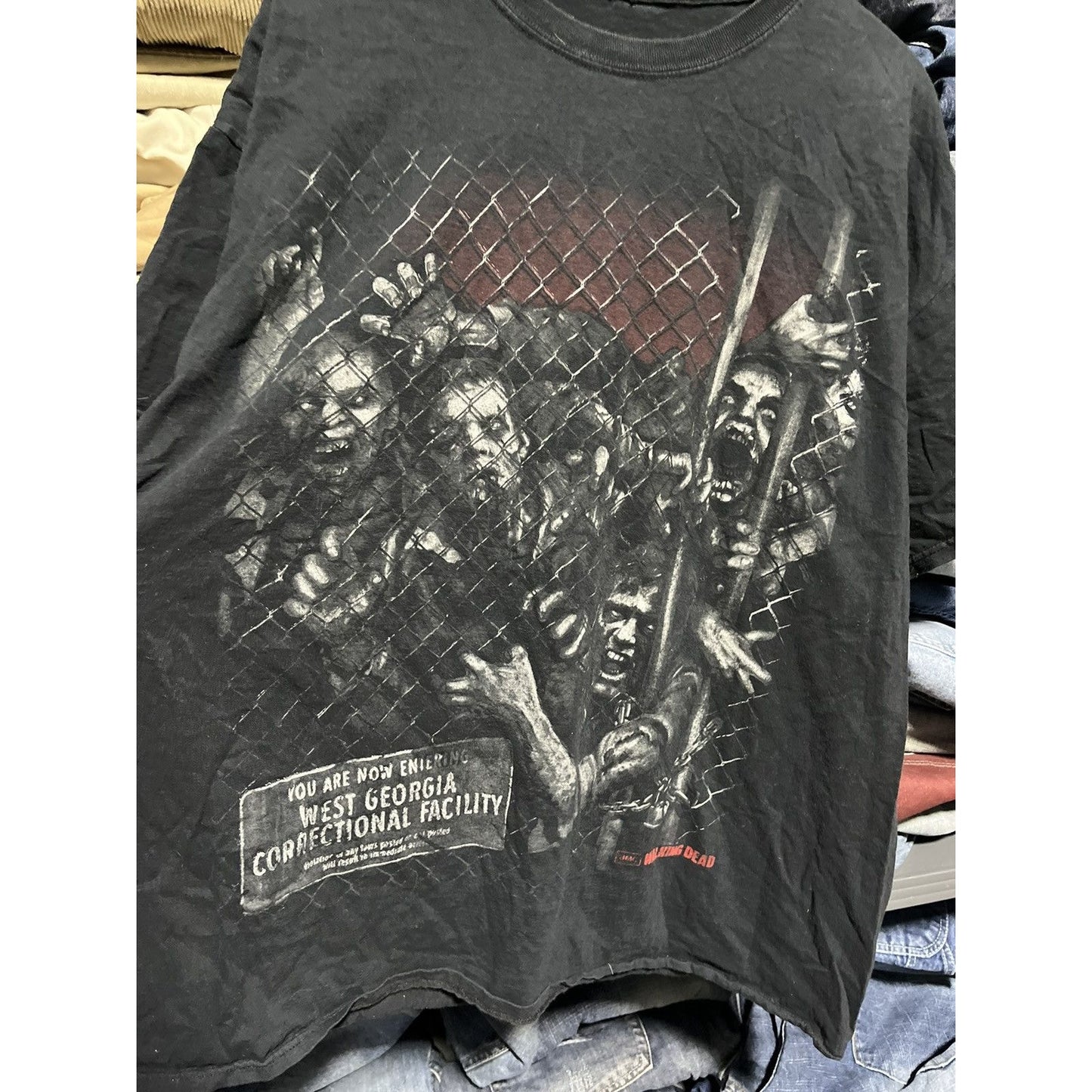 The Walking Dead AMC Zombies Graphic Tee Shirt (XL)