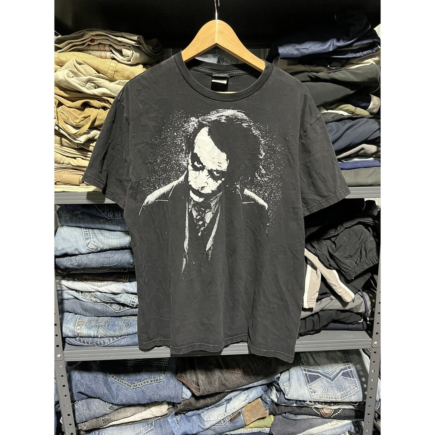 Vintage 2000s Joker The Dark Knight Heath Ledger Batman Movie Promo Tee Shirt (M)