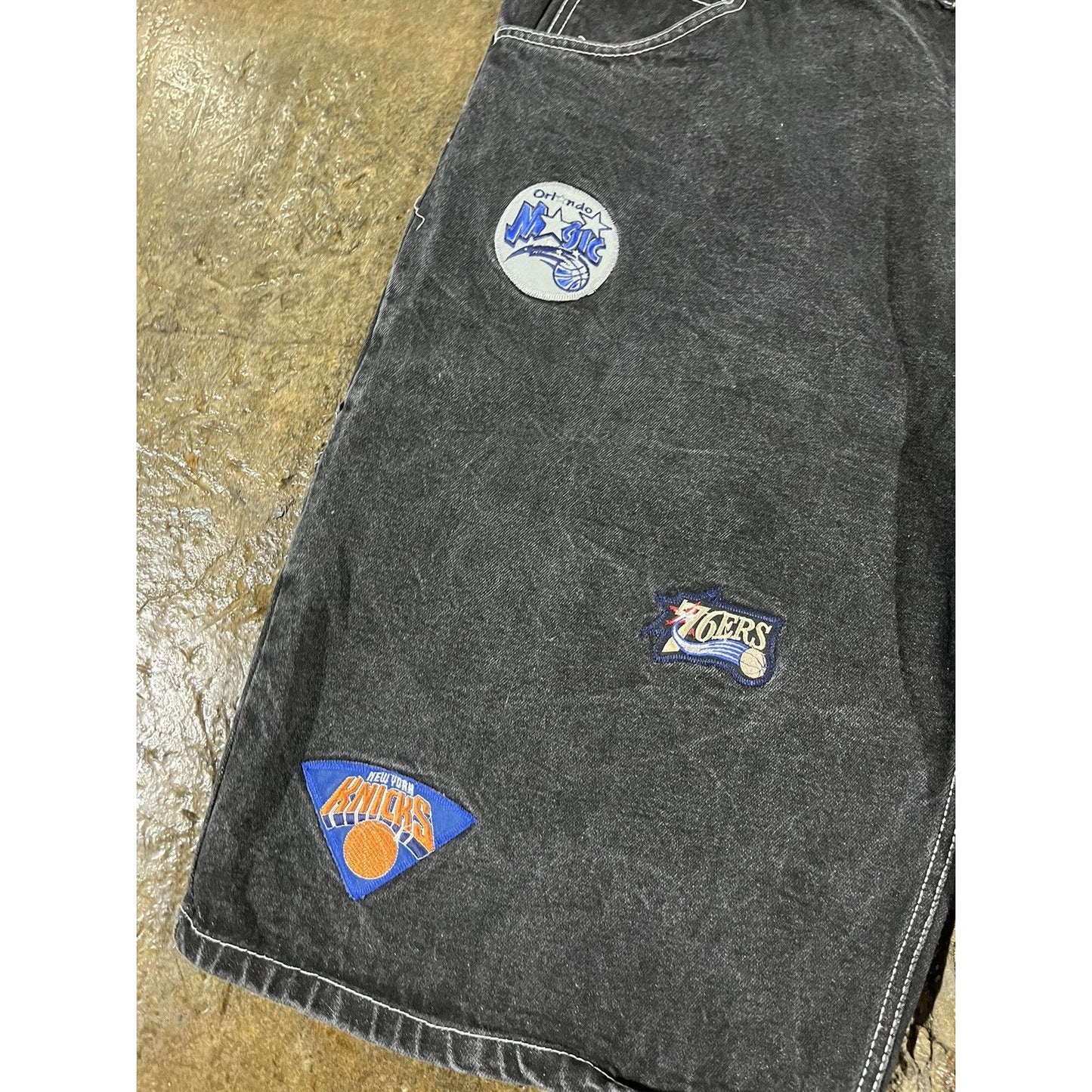 Vintage Y2K NBA Embroidered Baggy Denim Shorts JNCO Style (42)